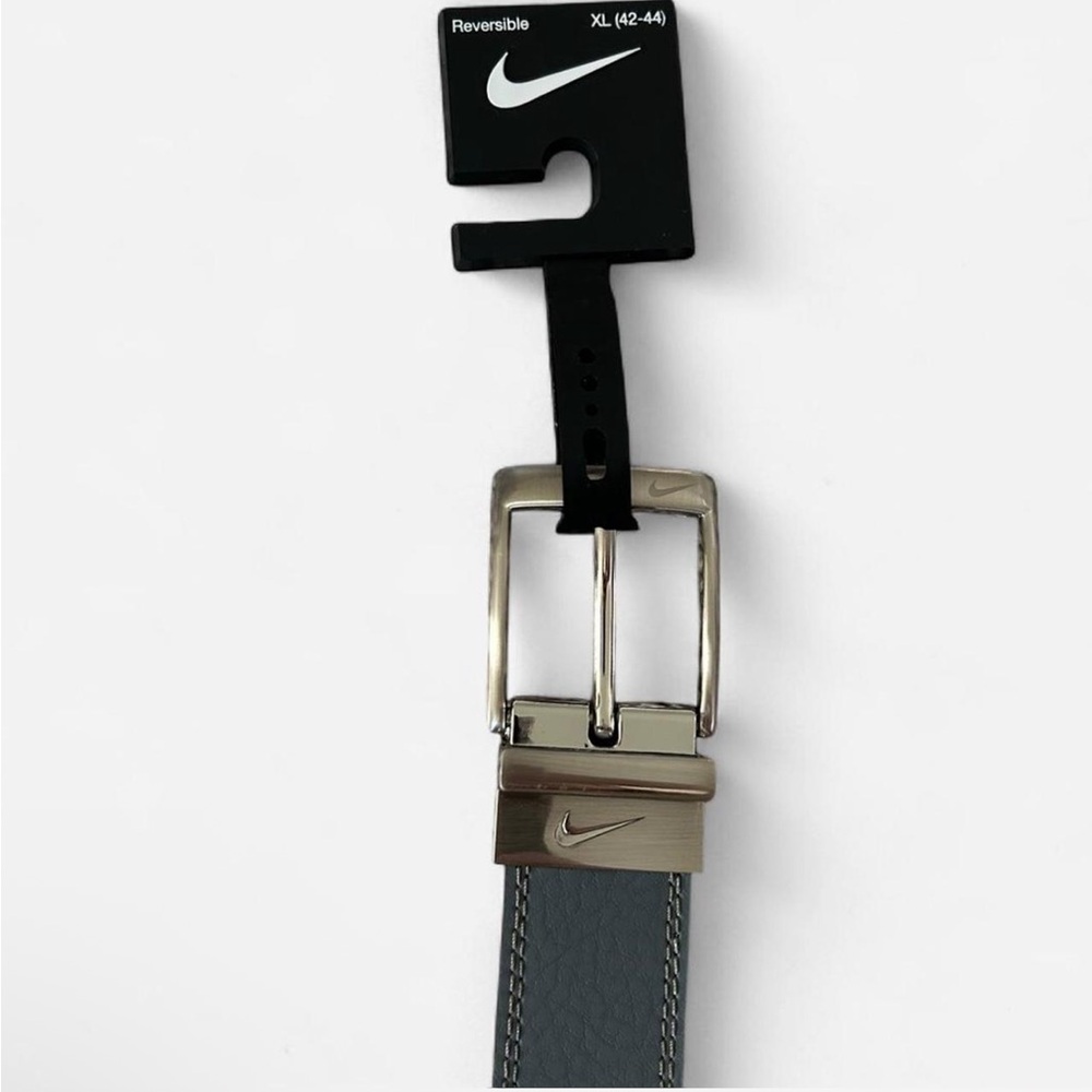 New With Tags Nike Men’s Reversible Belt (black and grey) Size XL (42-44) - Picture 3 of 7